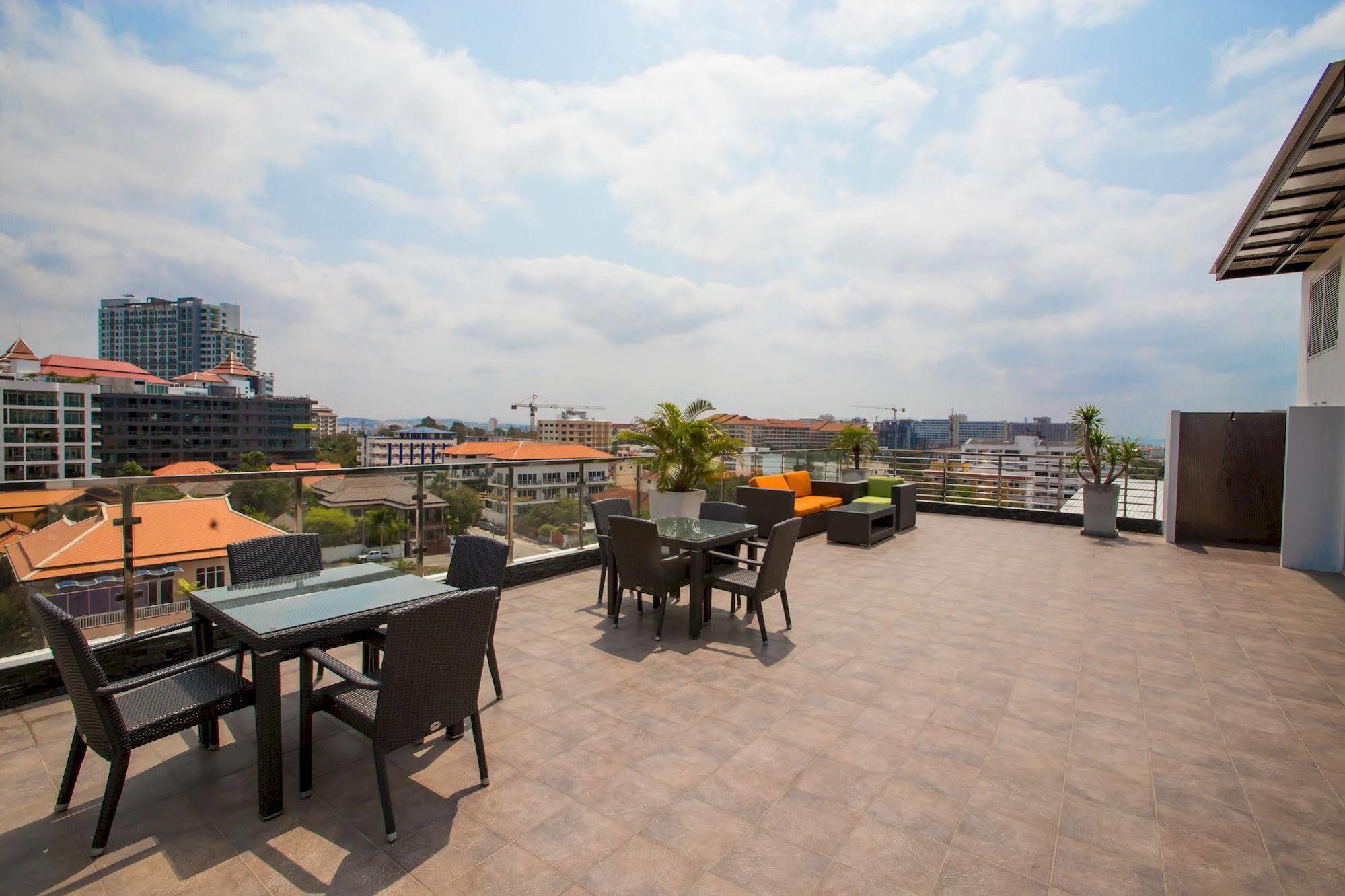 South Beach Pattaya Bãi biển Jomtien Ngoại thất bức ảnh